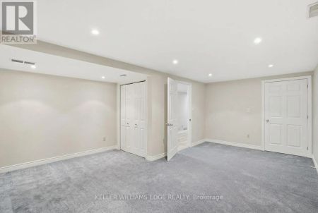 11 MAYS CRESCENT - Photo 4