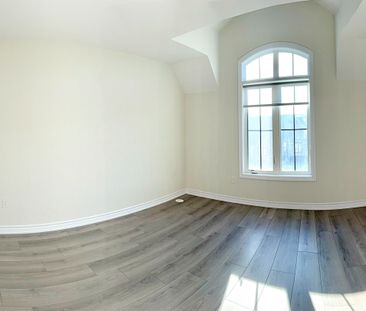 For Lease - 15 Verbana Street, East Gwillimbury, Ontario - Photo 5