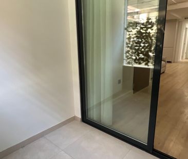 Piso de alquiler en Calle Josep Maria Buck, 41, Pont Nou - Corazón ... - Photo 5