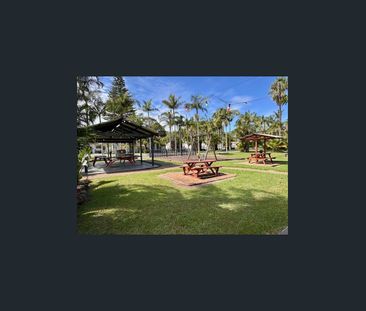 1-Bedroom Furnished Cabin for Rent – Port Macquarie Rental Village - Photo 6