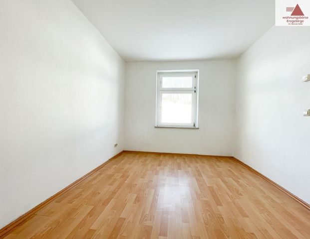 Sonnige und ruhig gelegene 2-Raum-Erdgeschoss-Wohnung in Borstensdorf - Photo 1