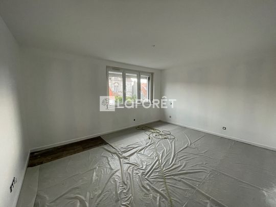 Apartment - Photo 1
