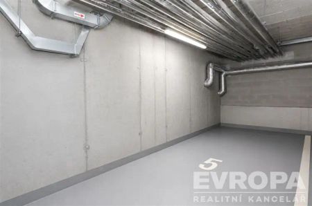 Moderní a kompletně zařízený byt 3+kk s terasou, garážovým stáním a sklepem – VIVA Vrchlabí - Фото 5