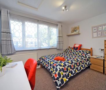 1 bedroom house of multiple occupation to rent - Photo 2