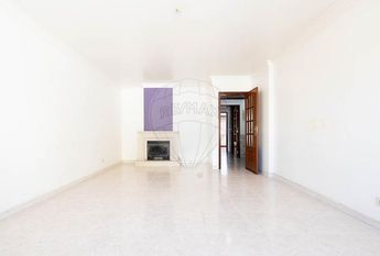 Apartamento T2 em Lisboa
