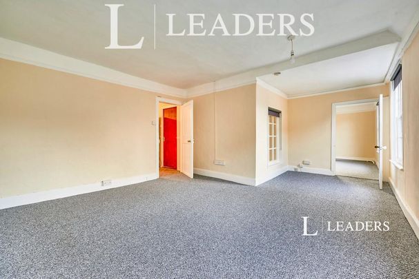 1 bedroom flat to rent - Photo 1