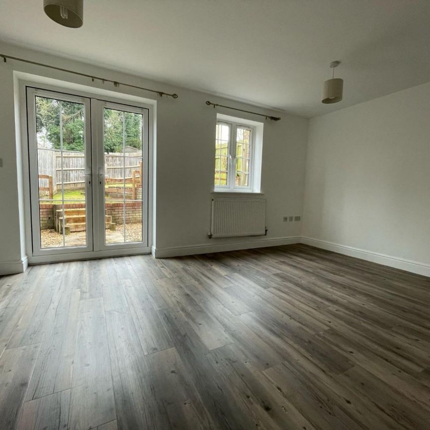 4 bedroom House To Let - Photo 1