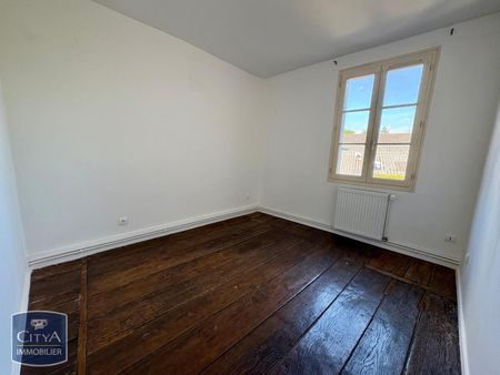 Location Appartement 3 pièces 68m² ST LEONARD DE NOBLAT 87400 - Photo 4