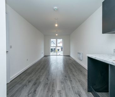 5 QUEENS DRIVE LIVERPOOL L13 5AD - Photo 2