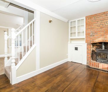 3 bedroom mid-terrace to rent Orchard Street, Chichester PO19 - Photo 6