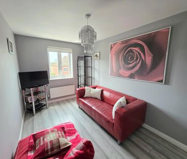 3 bedroom terraced house to rent - Photo 2