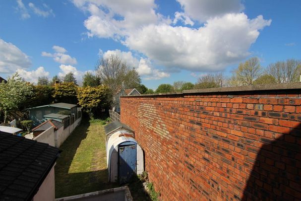 2 bedroom terraced house to rent - Photo 1