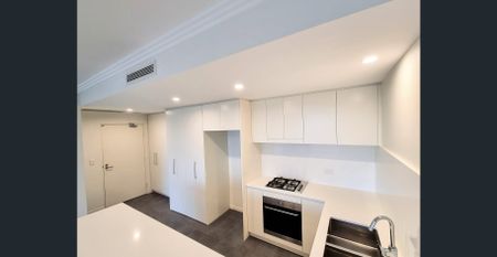 Modern and Convenient - Photo 5