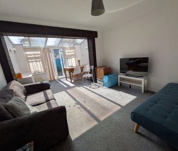 2 bedroom house to rent - Photo 1