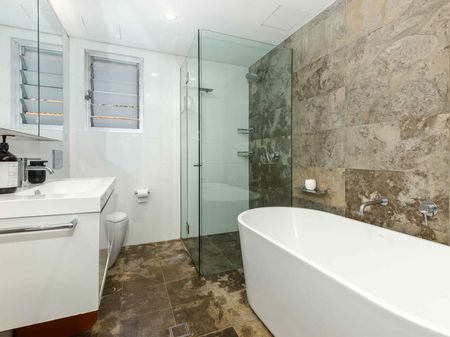 1/8 MacPherson Street, Cremorne - Photo 3