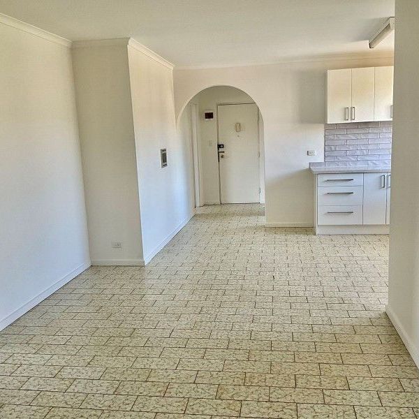 6/29 Daisy Street, Essendon VIC 3040 - Apartment For Rent | Domain - Photo 1