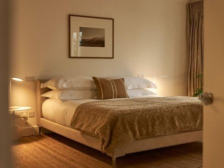 4 Bedroom Flat To Let - Photo 5