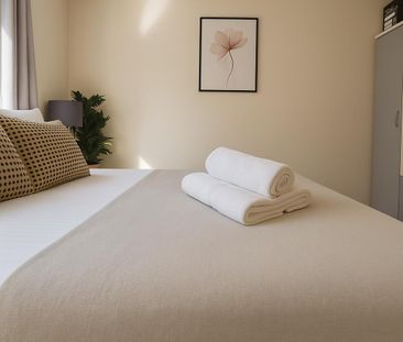 2 bedroom flat to rent - Photo 6