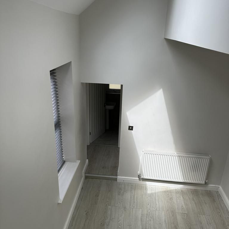 4 bedroom detached house to rent - Photo 1