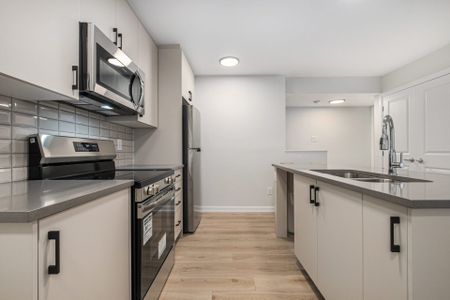 For Lease - 801 Glenroy Gilbert Drive Unit# 12, Barrhaven, Ontario - Photo 2