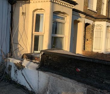 Studio Flat, Hertslet Road, N7 - Photo 1