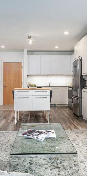 Superbe 1 ch (3 1/2) à louer à Brossard | Outstanding 1 bdrm to rent in Brossard - Photo 1