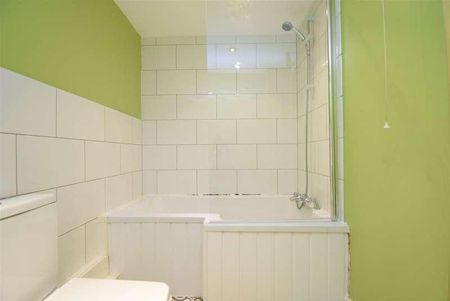 College Grove View, Wakefield, WF1 - Photo 5