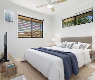 Stroll to the Waterfront - Lowset Brick Home - Photo 6