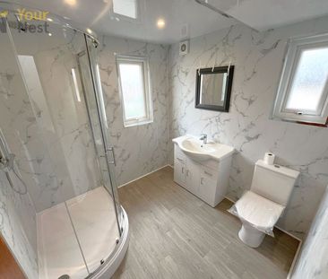 Room 3, Estcourt Terrace, Headingley, Leeds, LS6 3EA - Photo 6