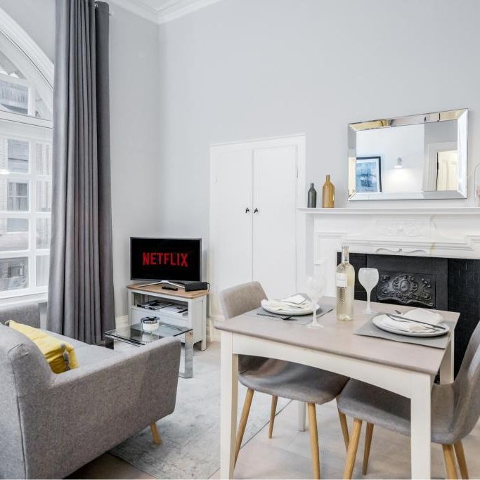 1 bedroom serviced apartment to rent - Photo 1