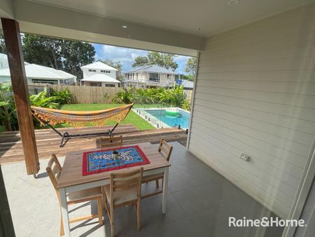 MODERN LIVING CLOSE TO SHOPS & BAY WITH MAGNESIUM POOL - Photo 4