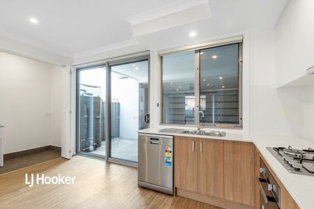 1/10 Loral Street, Modbury SA, Belconnen - Photo 4