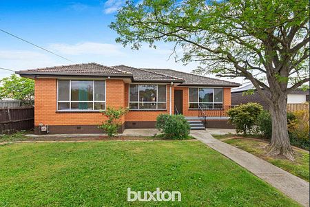 Three Bedroom house In Bell Park - Photo 4