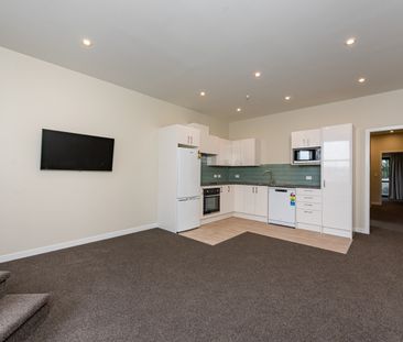 35 Hankey Street, Mount Cook - Photo 1