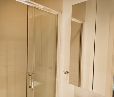 3 Bed Terraced House, Cooke Place, M5 - Photo 5