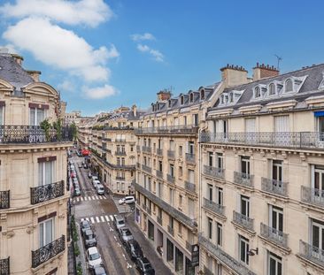 Duplex • Triangle d'Or, Paris 8ème - Photo 1