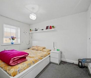 3 bedroom property to rent - Photo 5