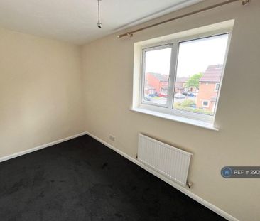 2 bedroom semi-detached house to rent - Photo 2