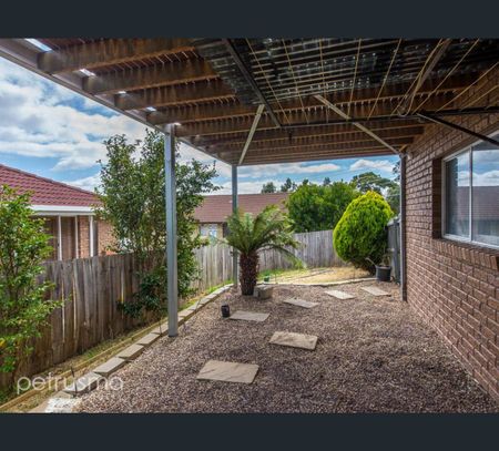 1/4 Bosco Drive, Glenorchy, Tas 7010 - Photo 3