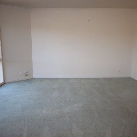 “Spacious Townhouse in a Convenient Location” - Photo 1