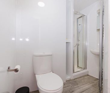 6 bedroom flat to rent - Photo 6