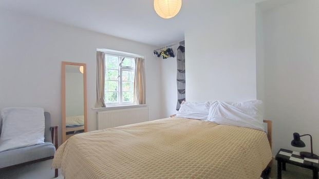 2 bedroom terraced house to rent - Photo 1