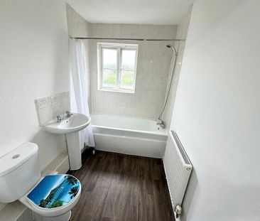 Tallis Court, Kidman Close, RM2 6GH, Romford - Photo 5