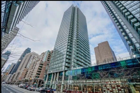 For Lease - 37 Grosvenor Street Unit# 2106, Toronto, Ontario - Photo 4