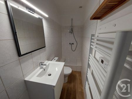 Location Appartement 2 pièces 25m² BRIVE LA GAILLARDE 19100 - Photo 2