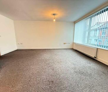 Heald Street, Garston, Liverpool, L19 - Photo 1