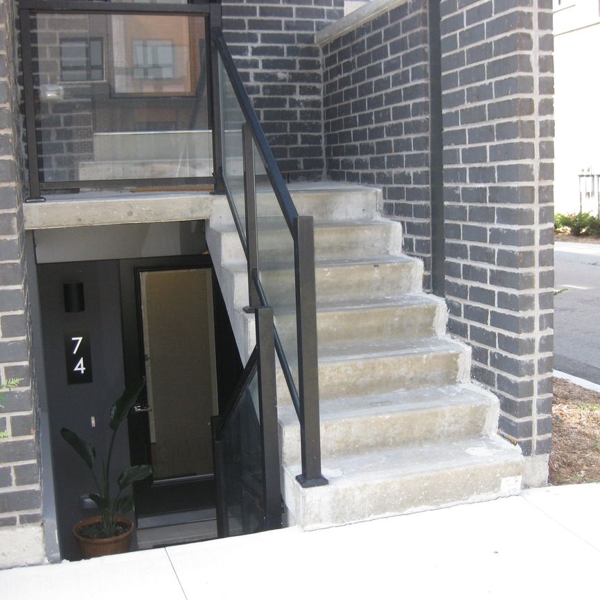 For Lease - 6705 Cropp Street Unit# 74, Niagara Falls, Ontario - Photo 1