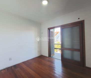 Casa com 3 quartos e 269m² para alugar em Moinhos de Vento, Canoas. - Photo 6