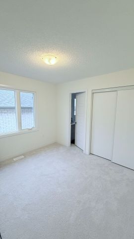 For Lease - 109 Player Drive, Erin, Ontario - Photo 3