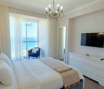 Frontal Sea View–120 sqm-Reyna Beach-Long term - Photo 4